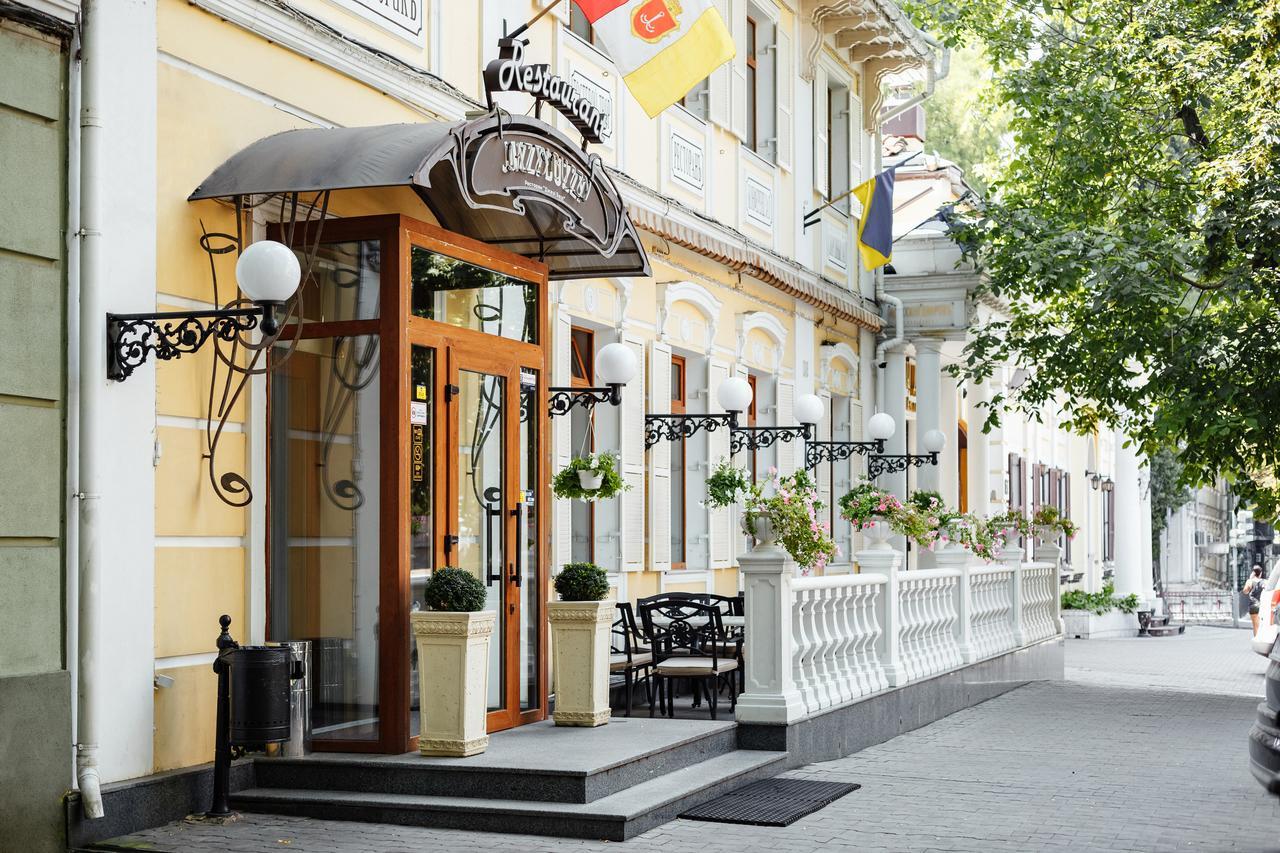 Residence Odesskij Dvorik Odesa Exterior photo